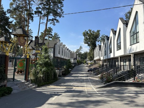 Вітаю в КМ “Park residence” ! Буча
