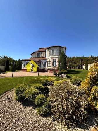 Двоповерховий елітний будинок з верандою, Терміновий продаж! - фото 1