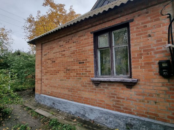 Вороніна, добротний, окремий будинок з літньою кухнею, в гарному район Полтава