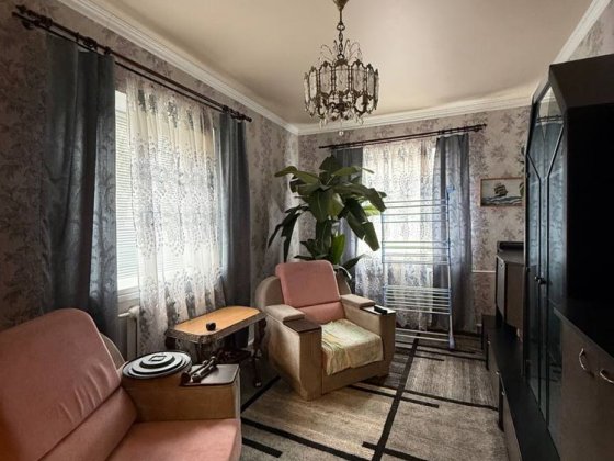 Будинок на Червоному Шляху Полтава