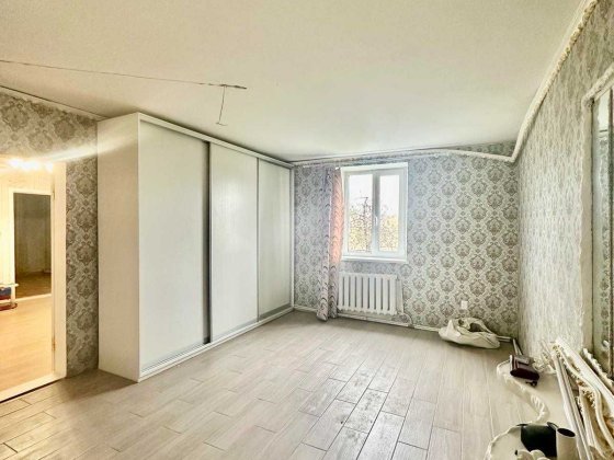 У продажу просторий будинок Полтава