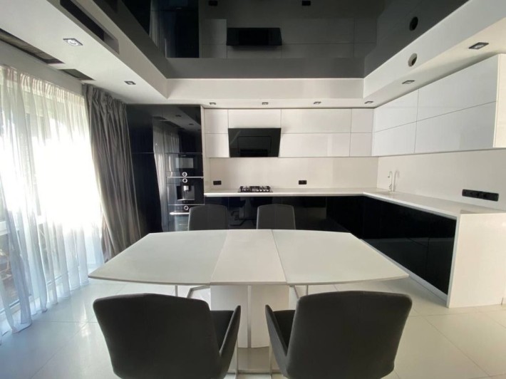 Продаж будинку в Лісовій Бучі! 14 соток, два гаража, басейн! ГАЗ ! - фото 1