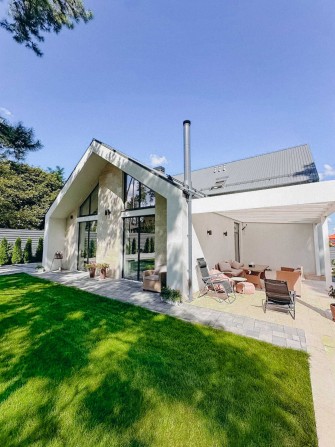 Сучасний Будинок 315 м² для великої родини. Гараж, тераса, ландшафт - фото 1