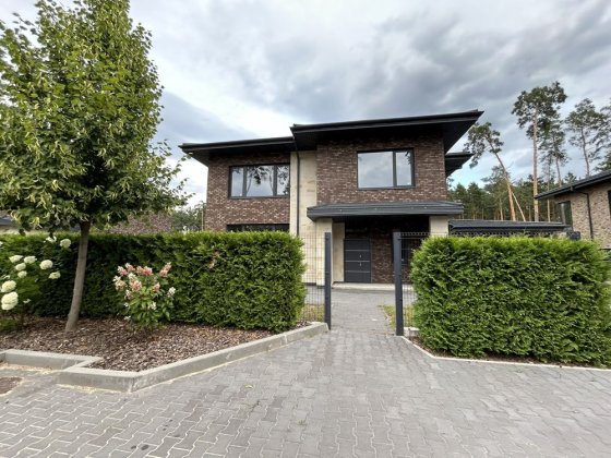 Продам будинок в КМ «Заграва». Лісова Буча Буча