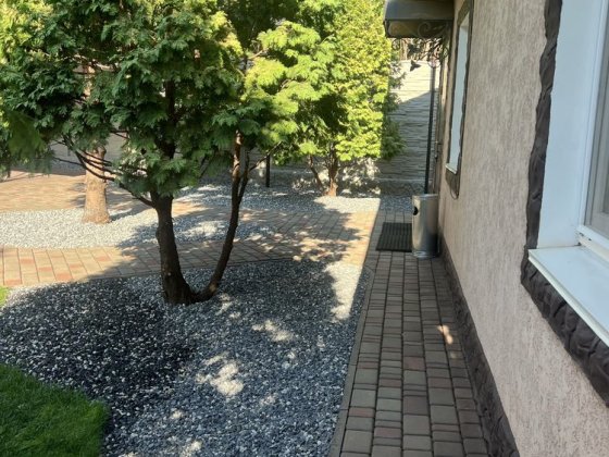 Продам два дома на дзержинке