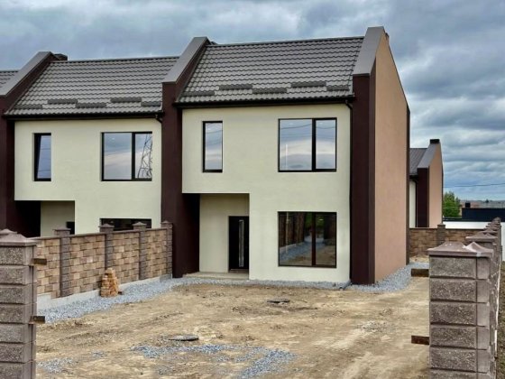 Якісні котеджі по доступній ціні в місті!!! Ровно