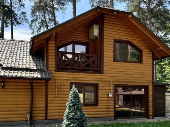 Цегляний будинок з підвалом та басейном на 10 сотках Буча