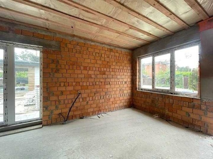 Продаж одноповерхового будинку із цегли в екологічному районі  Бучі - фото 1