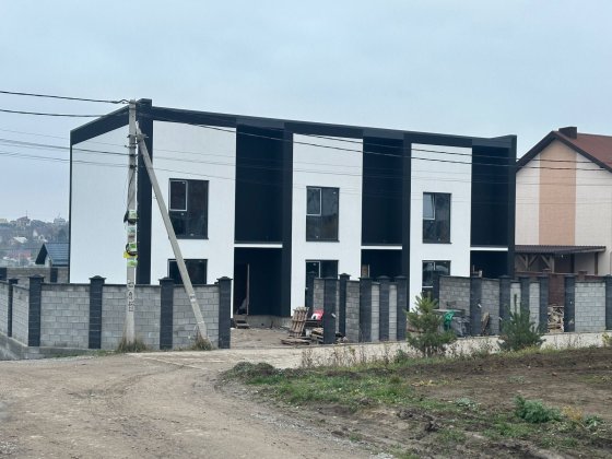 Продаж кутового котеджа масив Волошковий (навпроти Спектрум) Ровно