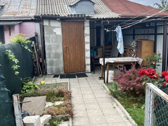 Власник. Продам частину будинку біля Південного вокзалу. Терміново. Полтава