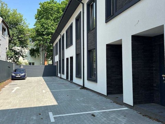 Таунхаус 93 м² з ділянкою 1,1 сотки поруч із парком "Незнайка" Ирпень