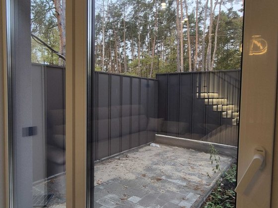 Своя 3-к квартира, але плюс дворик+паркомісце+шикарний вид з вікна!! Ирпень