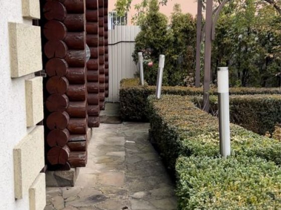 Продаж будинку  з басейном в місті Буча Буча