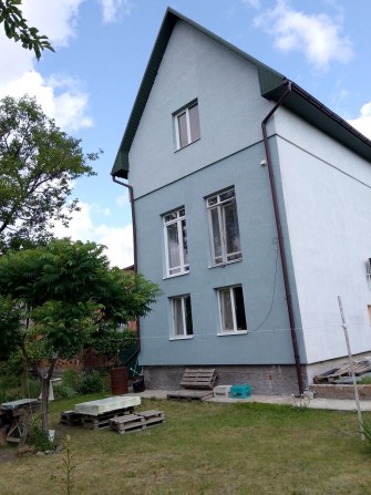 Новий, затишний будинок поруч з річкою, Патлаївка, зі зручностями - фото 1