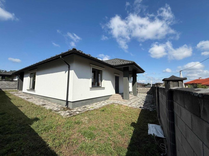 Якісний будинок в лісовій Бучі - фото 1