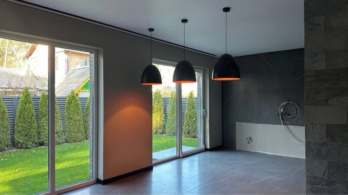 Одноповерховий будинок з дизайнерським ремонтом у Лісовій Бучі - фото 1