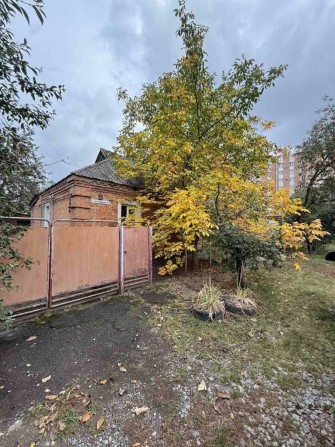 Продам окремий будинок на Браїлках, 64 м², котел, гараж - фото 1