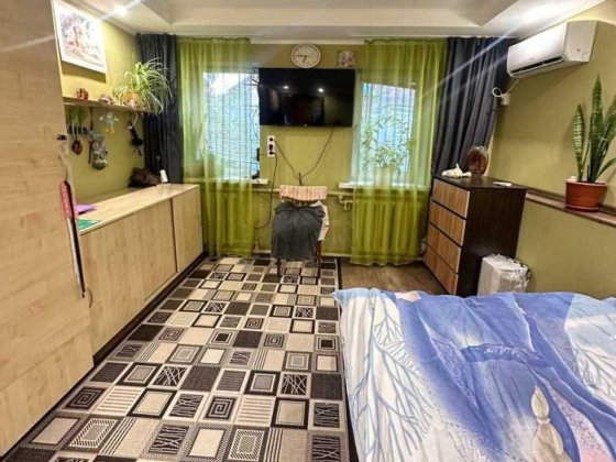 Продаж будинку 61 м2 та ділянка 10 соток. Подільський р-н. Полтава