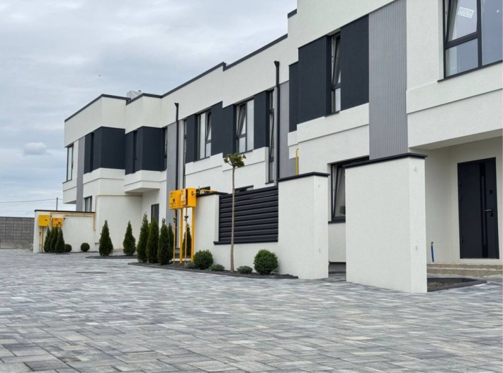 Котедж в розбудованій локації 103м2, 2.11 сот - фото 1