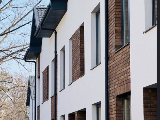 Таунхаус в центрі міста, газ, центральні комунікаціі ! Ирпень