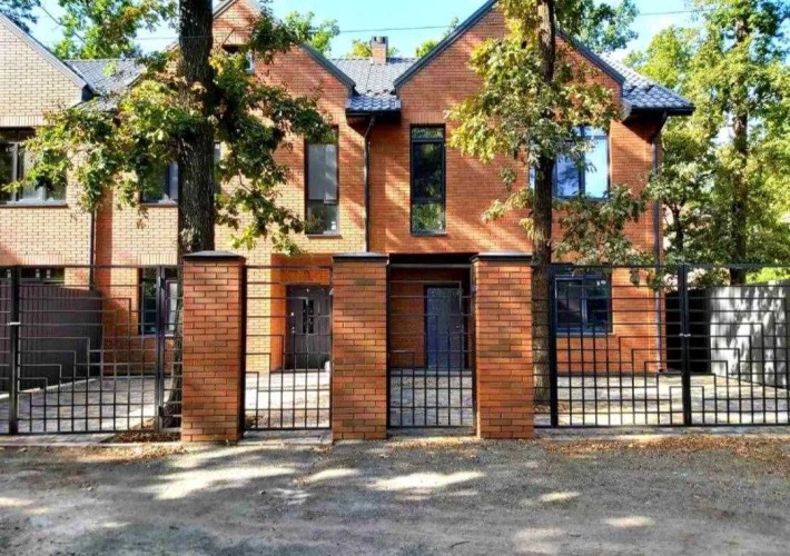 Готовий ТАУНХАУС у котеджному містечку, м.Ірпінь - фото 1