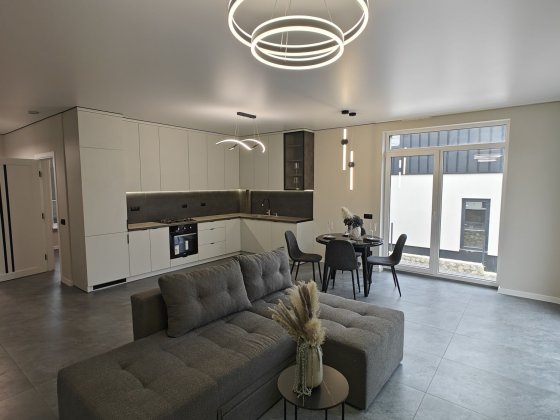 Продаж БЕЗ КОМІСІЇ агенції. Будинок з ремонтом Тернополь