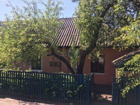 Цегляний будинок з окремим двором! Полтава