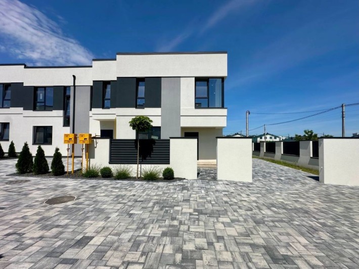 Стильний Якісний КОТЕДЖ ЖК Jaguar з міськими комунікаціями (Щасливе) - фото 1