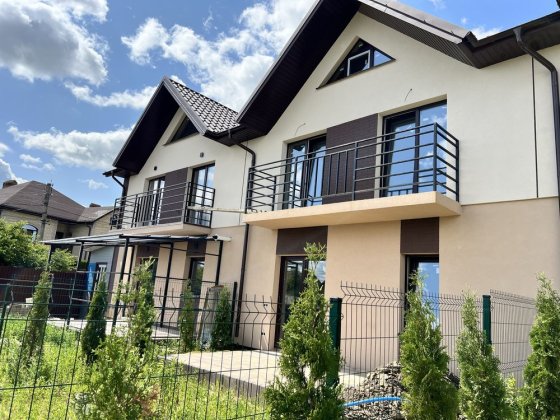 Таунхаус на Мальованці - здано у експлуатацію - 10 хвилин від Центру Черновцы