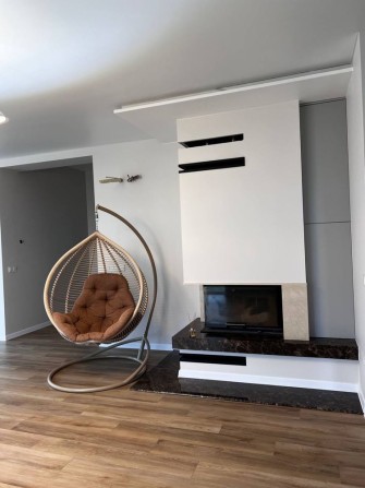 Будинок в місті ! - фото 1