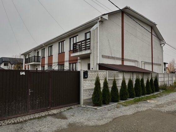 Продаж сучасного Котеджу Ровно