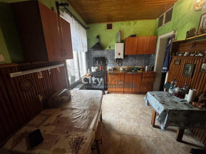 Продається будинок в Ужгороді - фото 1