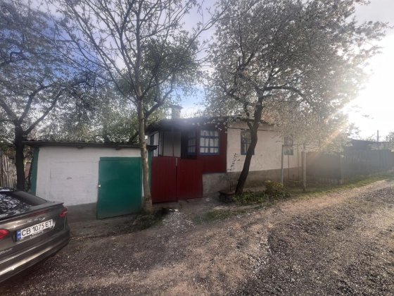 Продам часть дома район 11 школы Елены Белевич Чернигов