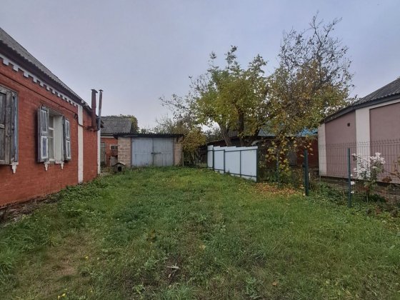 Продаж окремого будинку з власним двором Полтава