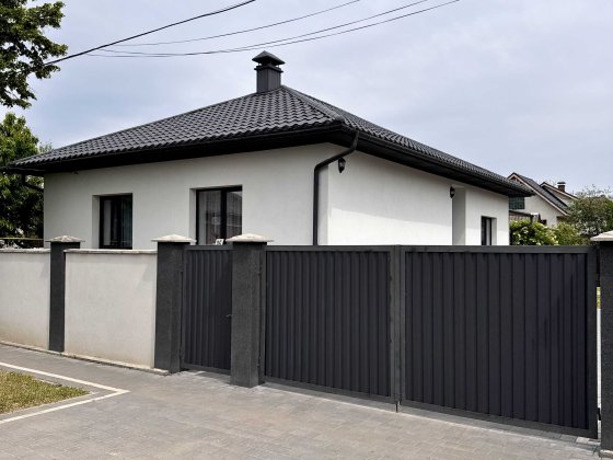 ВЛАСНИК. Продаж будинку з меблями 120м.кв / 6 соток / вул. Разіна Ужгород