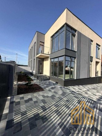 Продаж 2-поверхового дуплексу, Червениця - фото 1