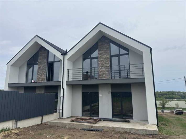 Ваш ідеальний простір чекає на вас у затишному мікрорайоні Яр! - фото 1