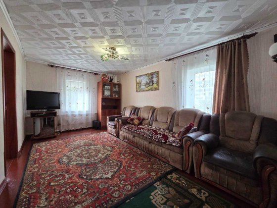 Продаж будинку з ділянкою 9 соток Черкаси