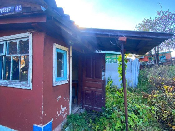 Частина будинку по вул. Грушевського під ремонт!! Чернигов