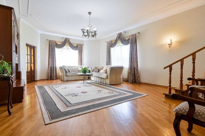 Продам Будинок майже в місті - фото 1