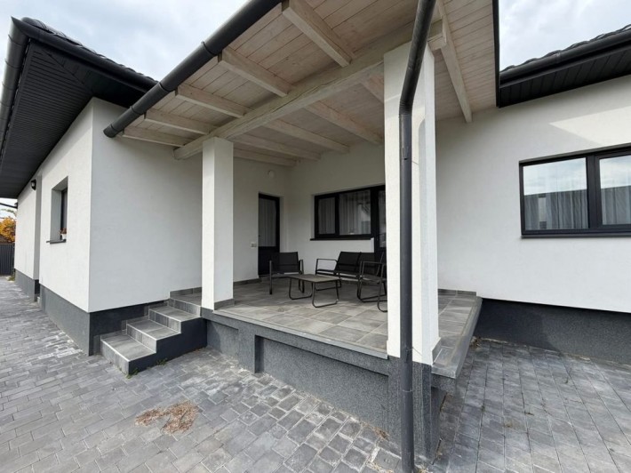 Продаж будинка в Ужгороді - фото 1