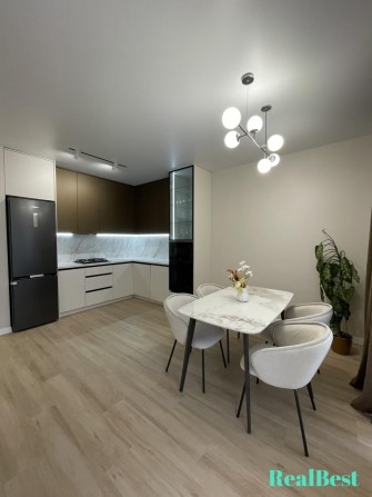 Продаж / Дуплекс / вул. Млинівська, Ювілейний, Рівне - фото 1