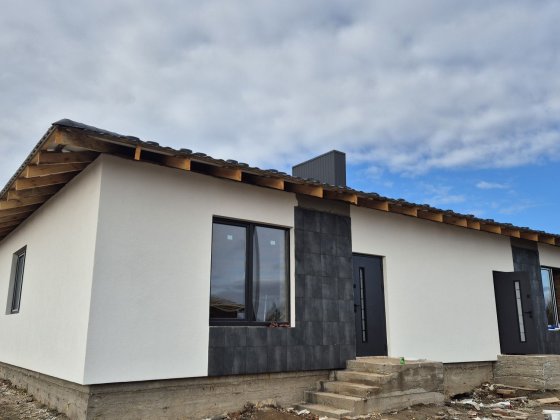 )( Продаж новобудови від забудовника Ровно