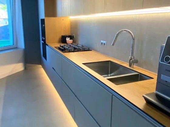 Продам сучасний котедж на Щасливому Ровно