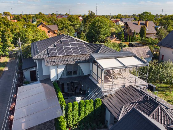 Продажа комплекса: два энергоэффективных дома 280 м² + 120 м² Осокорки Киев