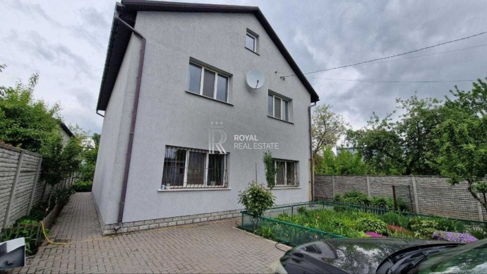 Продаж 2 пов, Будинка, 6 кімнат,  181м2  вул. Наб.-Корчуватська, Київ - фото 1