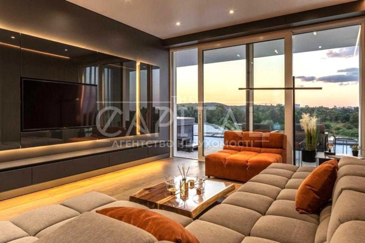 Продаж. Сучасний котедж з джакузі, сауною та видом на річку — «Коник» - фото 1