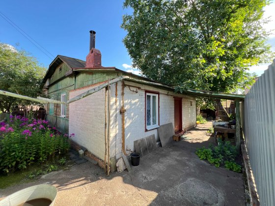 Продам частину будинка біля Чернігівської Політехніки (16 школа) Чернигов