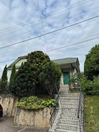 Продам будинок в центрі міста. Тиха не проїздна вулиця. - фото 1