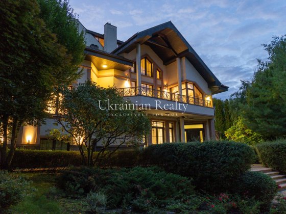 Продаж Посольський квартал Печерськ вул. Звіринецька, 24А БЕЗ % Киев